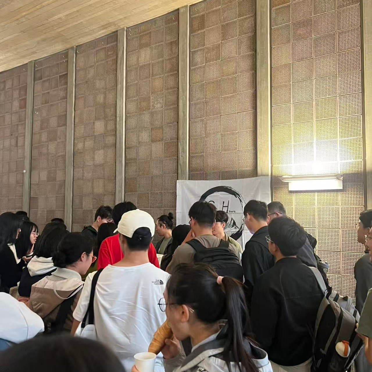 现象级火爆的展台